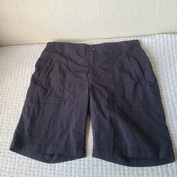 Athleta Activewear Black Shorts Women's Size 10 - Picture 1 of 6